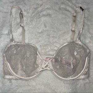 VICTORIA'S SECRET Lacey Bra